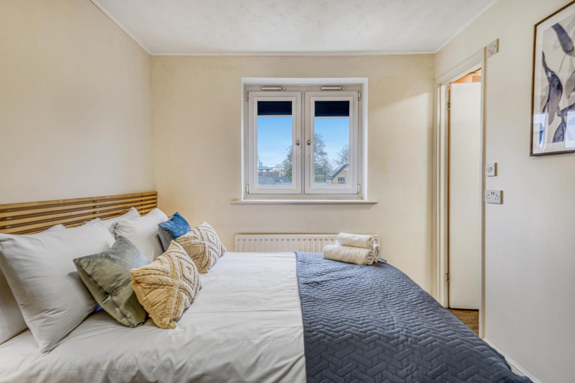 Executive 4 Bedroom Town House In Canada Water Free Wifi & Parking By City Stay Aparts لندن المظهر الخارجي الصورة