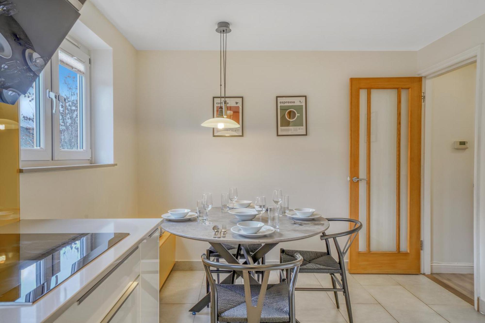 Executive 4 Bedroom Town House In Canada Water Free Wifi & Parking By City Stay Aparts لندن المظهر الخارجي الصورة
